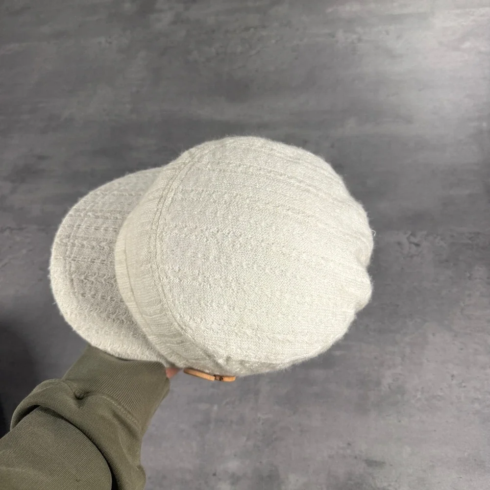 Vintage‎ Newsboy Cap Women WhiteIvory Knit Wooden Button Baker Boy Cadet Hat